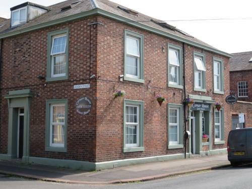 Hostal Cornerhouse Guesthouse