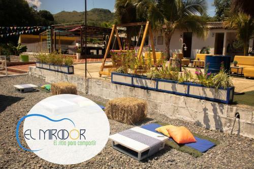 Hotel Hostal El Mirador