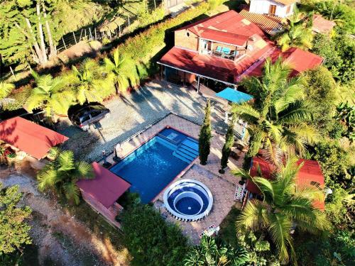 Beatiful Place El Pe�ol