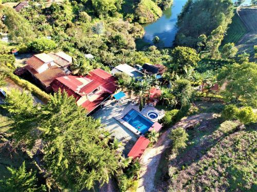 Beatiful Place El Pe�ol