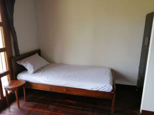 Caba�as Con Represa Y Glamping Pe�ol Y Guatap� - Caba�a 1