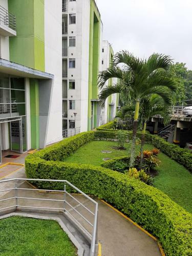 C�modo Apartamento Milla De Oro Ibagu�, Cerca De Todo