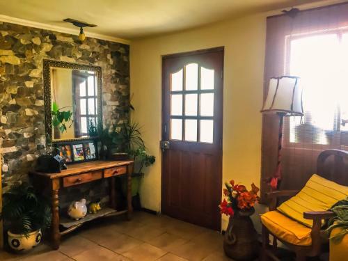 Hogar A Pasos De Hosmil