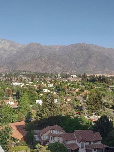 Apartamento Incredible View Of Stgo. From 3 Bed 3 Bath Home!