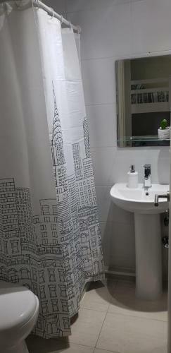 Apartamento Incredible View Of Stgo. From 3 Bed 3 Bath Home!