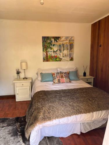 Amplia Casa Amoblada De 2 Pisos Con Jard�n.