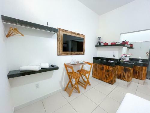Apartamento Su�te Aconchegante No Centro De Caratinga - Kitnet