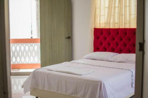 Hotel Balcones Del Sin�