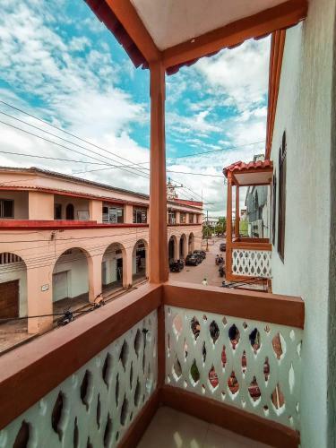 Hotel Balcones Del Sin�
