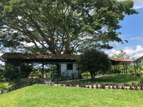 Hotel Finca Brasilia