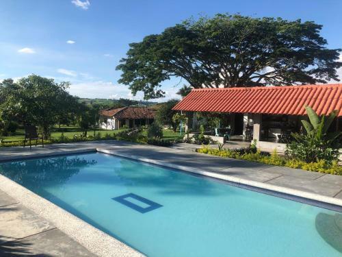 Hotel Finca Brasilia