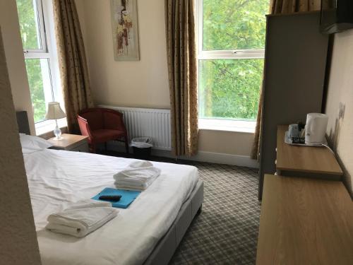 Hostal The Sherborne Lodge