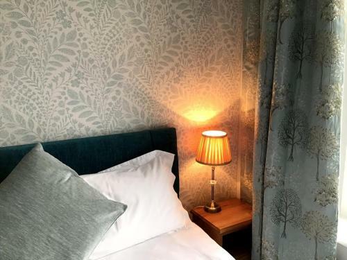 Hostal The Collingdale Guest House