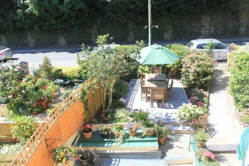 Hostal The Collingdale Guest House