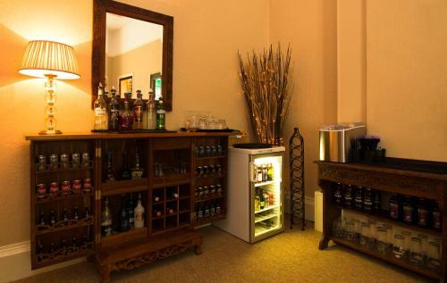 Hostal The Collingdale Guest House