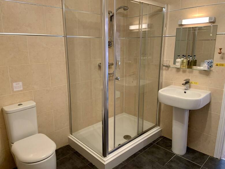 Hostal Epchris House
