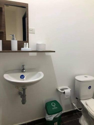 Cic Apartamento Amoblado Mirador Del Sin�