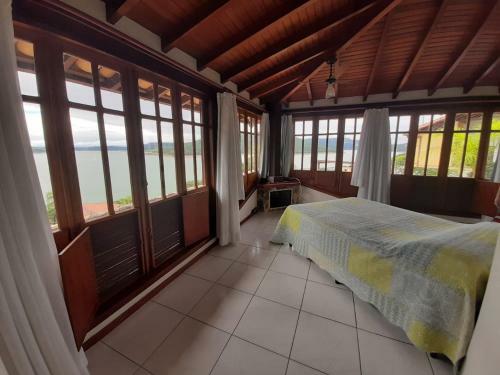 Escarpas Do Lago - Capit�lio Mg