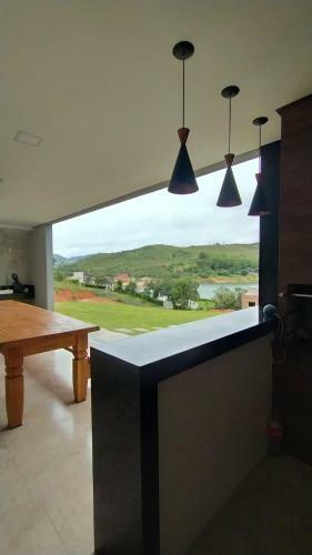 Casa Em Capit�lio Com 5 Su�tes