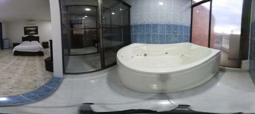 Zahira Hotel Melgar