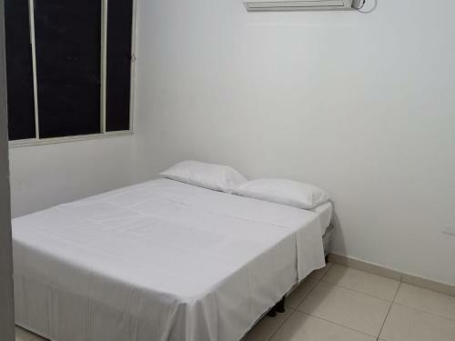 Hostal Monterey 2 Habitaciones