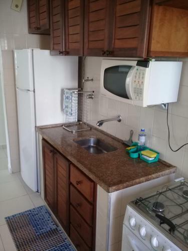 Apartamento Ap Na Avenida Da Praia