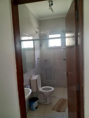 Apartamento Lindo Sobrado A 100 M Praia Do Aruan.