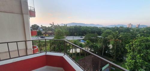 Apartamento � 200m Da Praia
