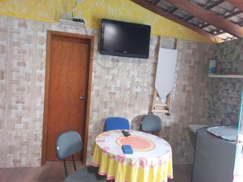 Casa Com Piscina Condom�nio Fechado