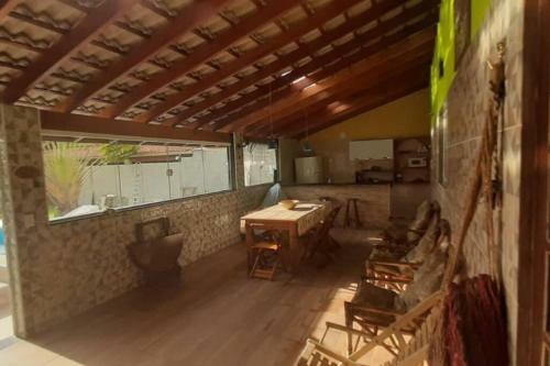 Casa Com Piscina Condom�nio Fechado