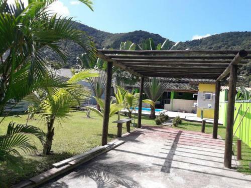 Casa Com Piscina 2 Dormit�rios Com Wi-fi
