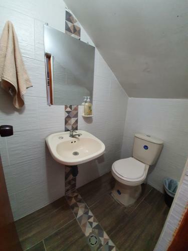 Apartamento Modern House In A Great And Secure Location
