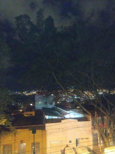 Hermoso Apartaestudio Centro De Medell�n