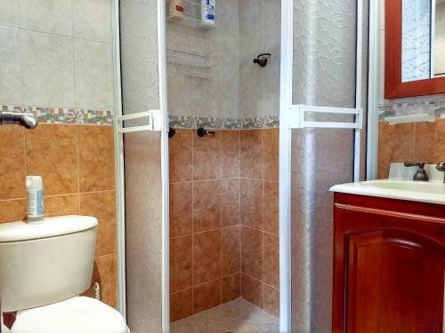 Apartamento Bueno, Bonito, Barato Y Cerca A El Poblado