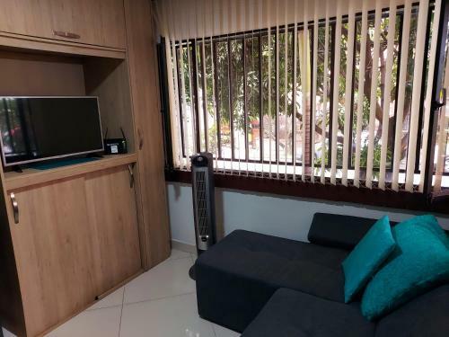 Apartaoficina Laureles - Wifi 200mb
