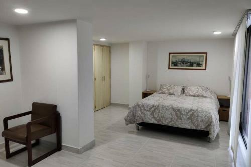 Studio Apartment Next To El Parque Del Poblado