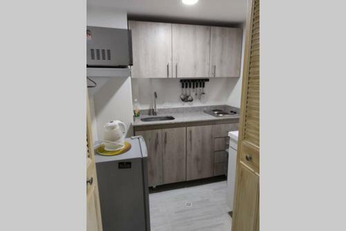 Studio Apartment Next To El Parque Del Poblado