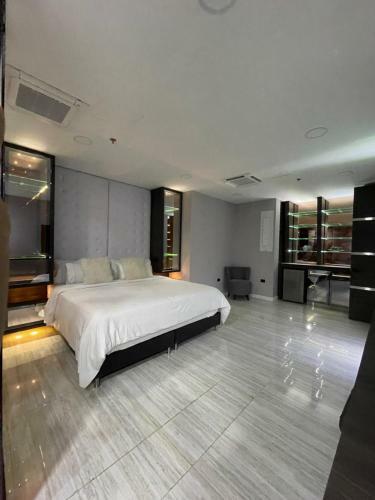 Apartamento 1million Suites