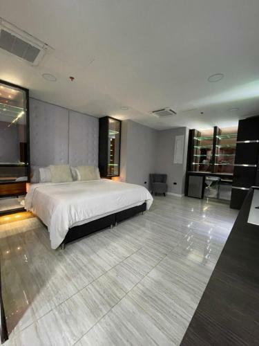 Apartamento 1million Suites