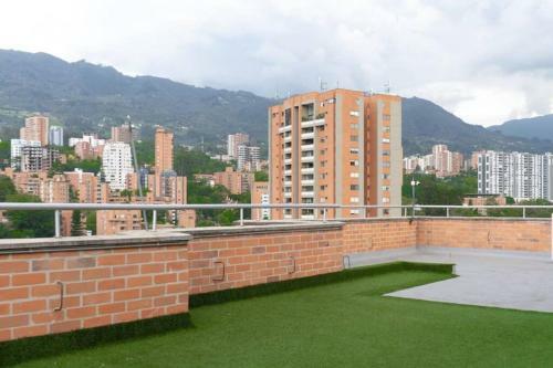 Beautiful Apartment Ultrafast Internet /el Poblado