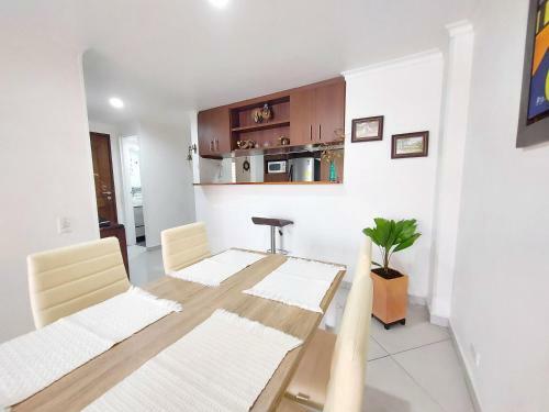 Apartamentos Parques Del Rio Laureles