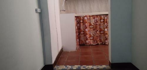 Hostal Caminando Al Centro De Medell�n