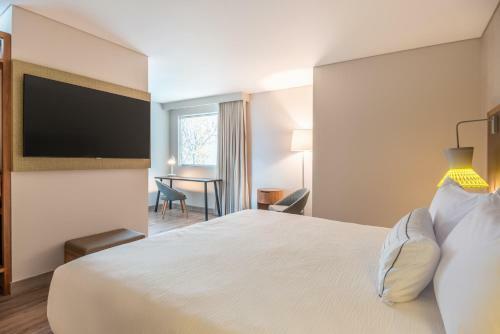 Hotel Fairfield By Marriott Medellin Sabaneta