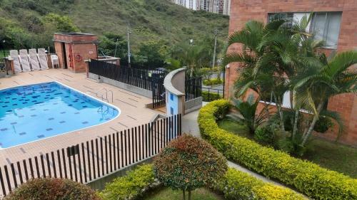Apartamento Amoblado Altos De Calasanz