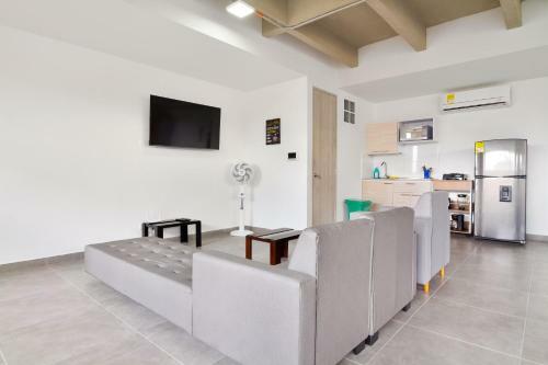Camelot Apartahotel