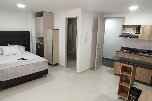 Apartaestudio Conquistadores 402