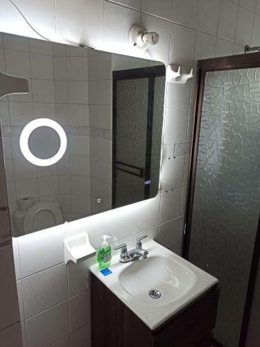 Good Life Hostal