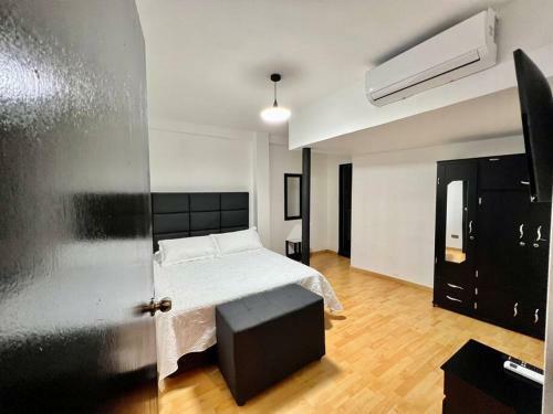 Villa The Grand Palace In El Poblado, Medellin