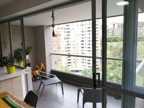 Moderno Apartamento En El Coraz�n Del Poblado