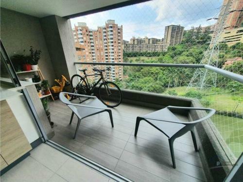 Moderno Apartamento En El Coraz�n Del Poblado